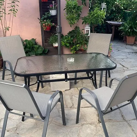 Sonia Apartament *